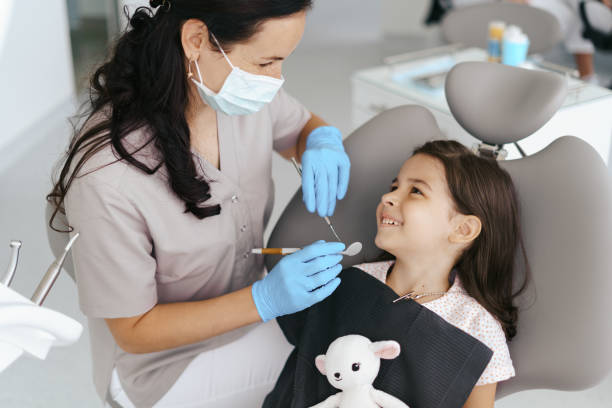 Best Dentist Open on Weekends  in Fairlea, WV